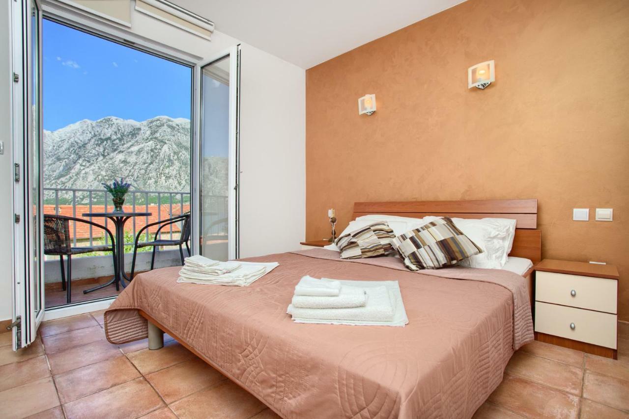 Apartments Ivanovic Kotor Ngoại thất bức ảnh
