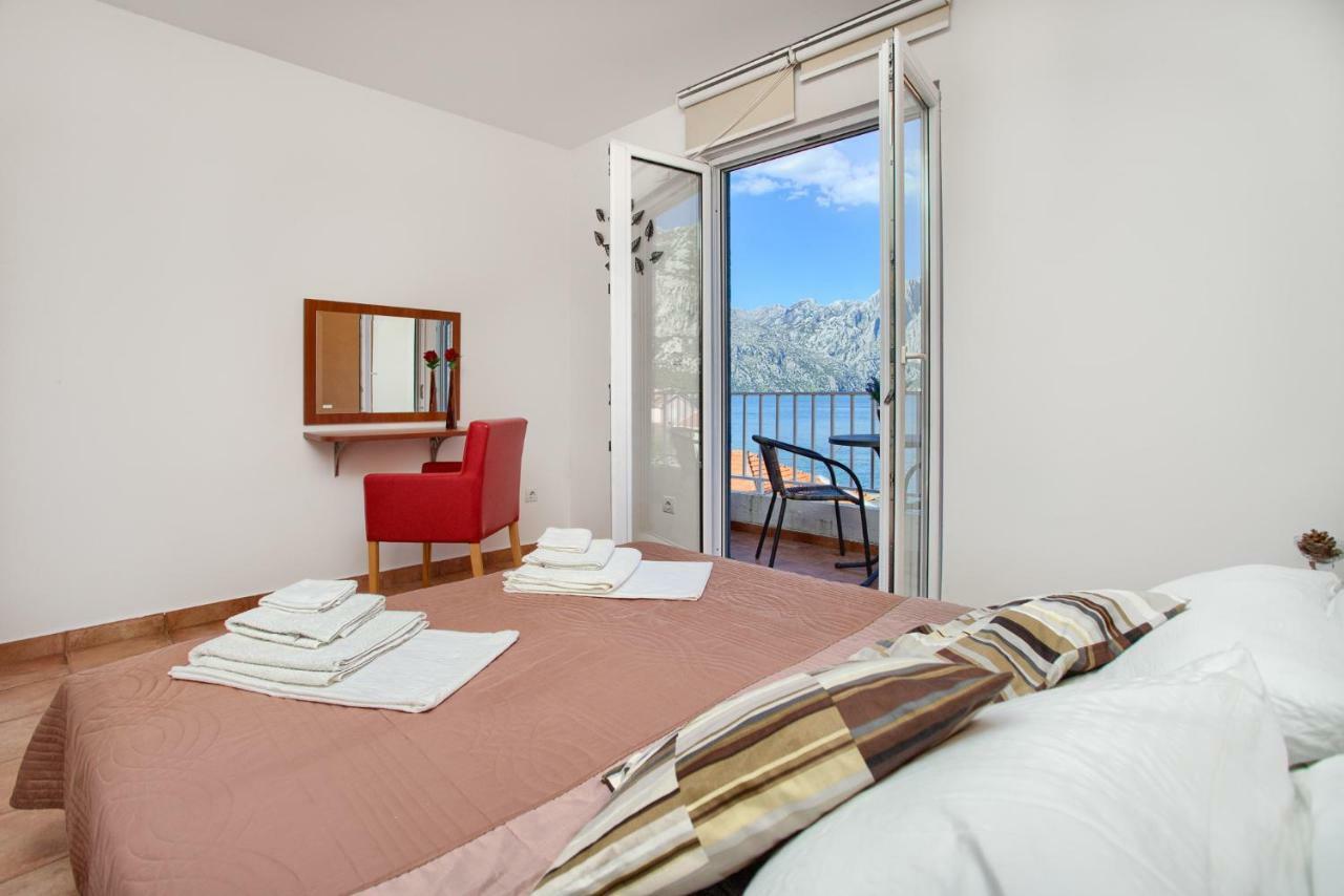 Apartments Ivanovic Kotor Ngoại thất bức ảnh