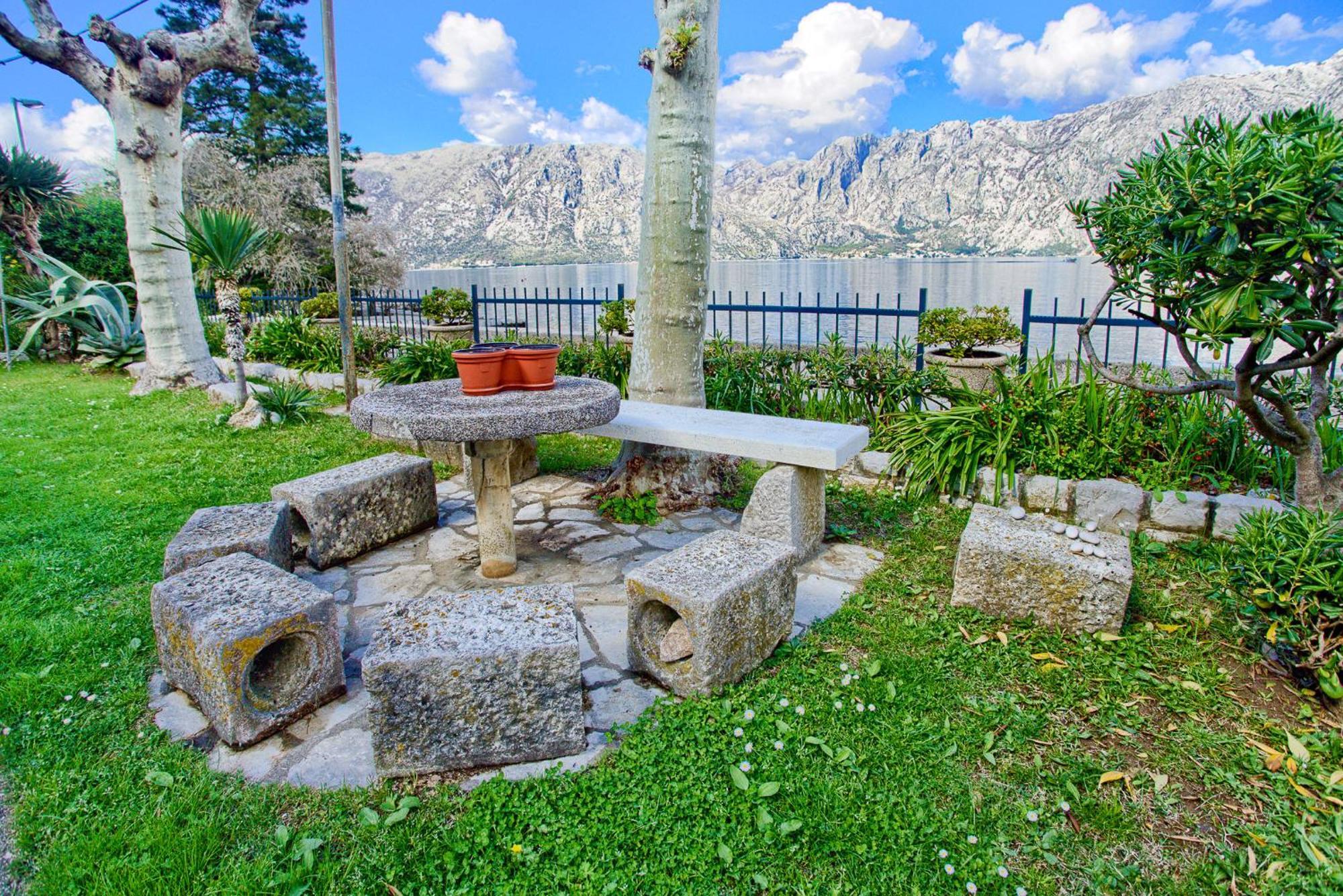 Apartments Ivanovic Kotor Ngoại thất bức ảnh